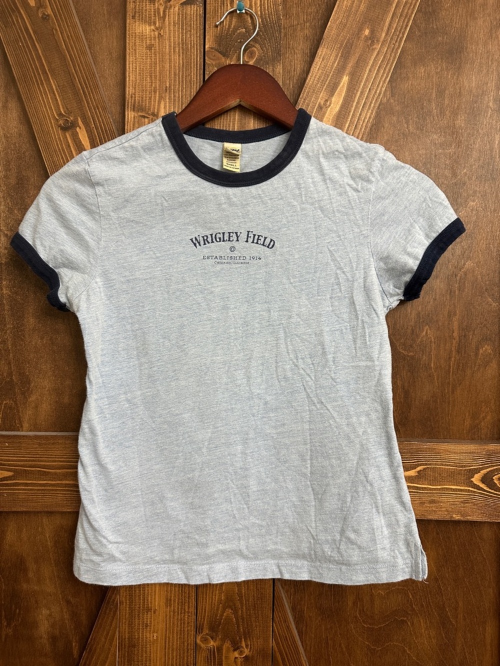 Wrigley Field Women's Short-Sleeve Ringer Tee in Heathered Blue with Navy Trim